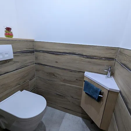Maison Chaleureuse Avec Wifi A Sainte-barbe - Fr-1-589-753