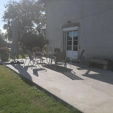 Maison Chaleureuse Avec Wifi A Sainte-barbe - Fr-1-589-753